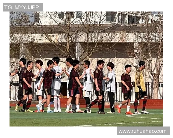 桑森足球：探索足球的魅力与激情，助力年轻球员的成长与发展